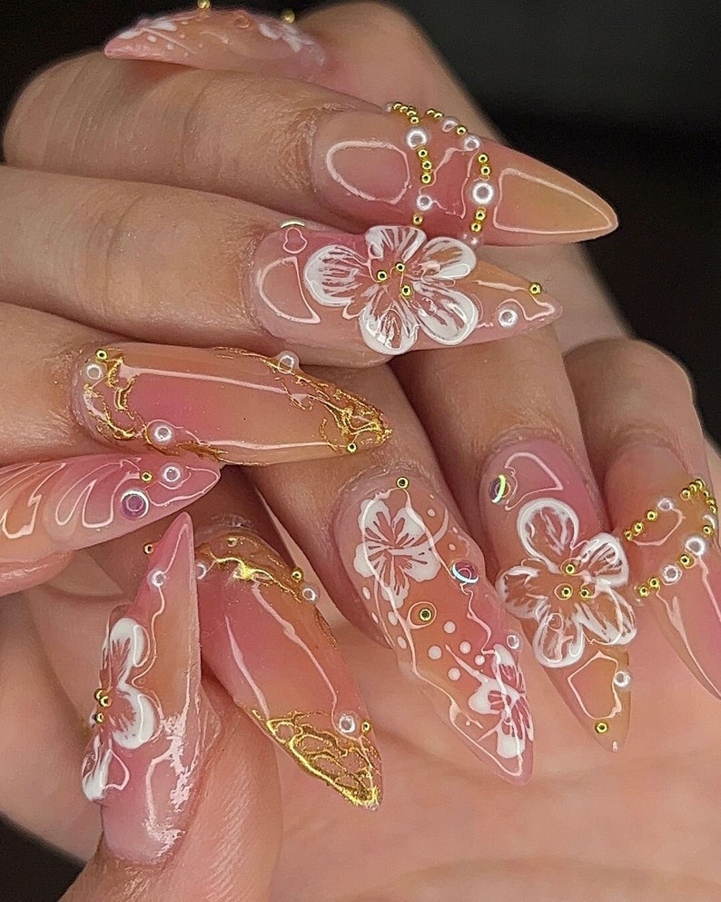 Luxury Flower Press on Nails Chic Blossom Tips Nail Art Elegant Floral