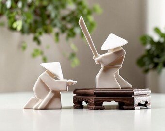 Porta incenso Samurai in ceramica / Bruciatore di incenso Zen giapponese, statuetta di guerriero decorativa, supporto per incenso per aromaterapia, decorazione da scrivania, regalo da collezione