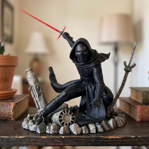 Kylo Ren Star Wars STL File – Kylo Ren 3D Print Model – Resin Star Wars Figure STL – Digital Download
