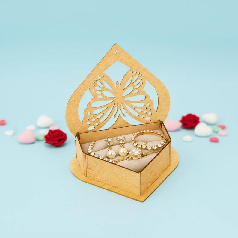 3D Butterfly Heart Box Laser Cut File | Filigree Jewelry Box SVG DXF ...