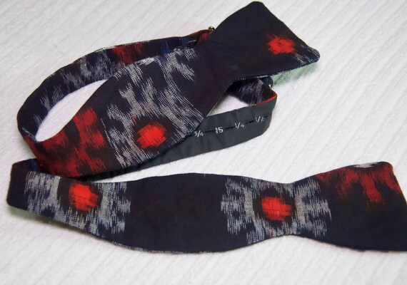 Vintage Ikat Cotton Bow Tie - image 5