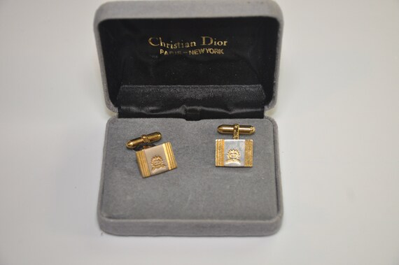 Christian Dior Cuff Links - image 1