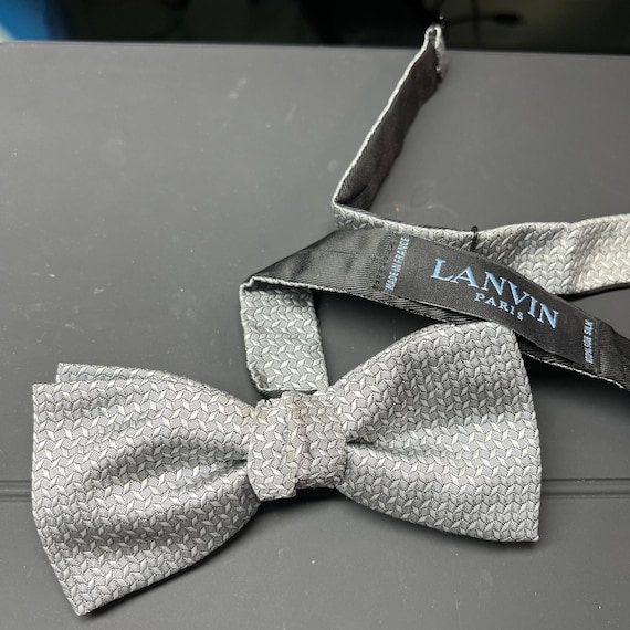 Cravate Lanvin Paris 100% Soie - Gris - Made In France - Neuf Sans étiquette - Luxe Vintage