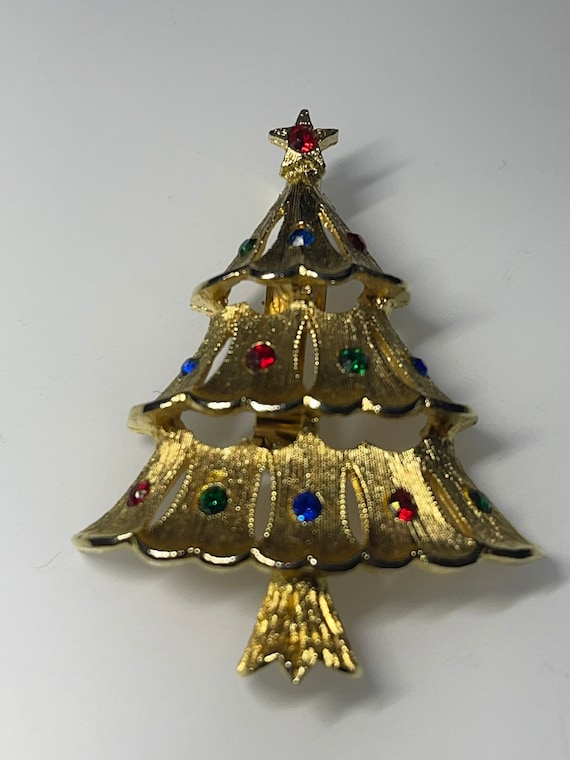 Christmas Tree Pin by Jonette Jewelry