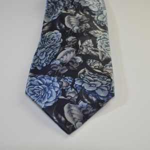 Chanel Silk Floral Tie