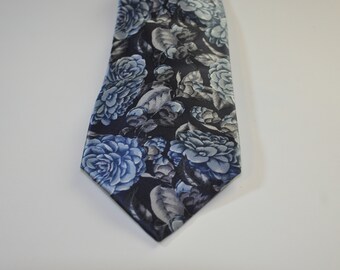 Chanel Silk Floral Tie