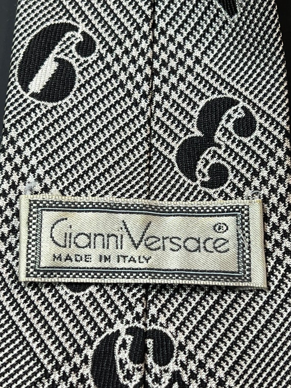 Gianni Versace Silk Tie - image 8