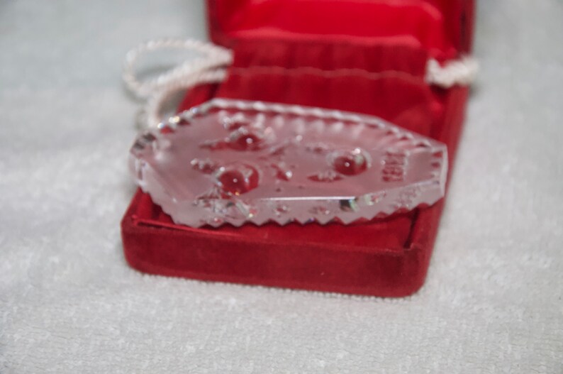 Vintage Waterford Crystal 1986 Christmas Ornament