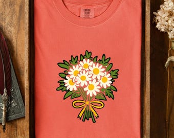 Vintage Daisy Shirt, Grunge Floral Tee, Retro Distressed Flower Top, Edgy Botanical Apparel