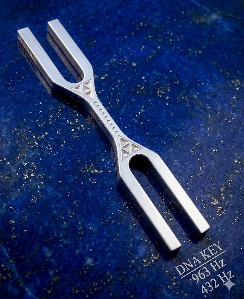 Giant tuning fork - Etsy 日本