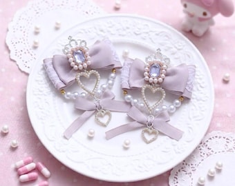 Fermaglio per capelli a forma di fiocco fatto a mano: pizzo color rosa antico, ciondolo a forma di cuore con perle, accessorio Jirai Kei