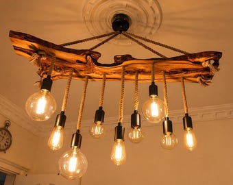 Lámpara de techo rústica de madera de olivo, lámpara de techo única para comedor, lámpara de araña de madera estilo granja con borde natural.