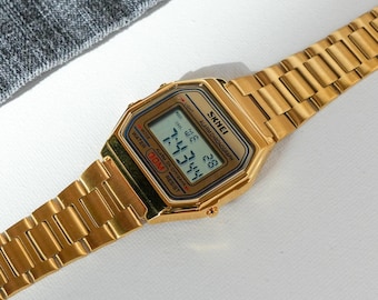 Y2Kデジタルウォッチ ゴールドメタルブレスレット アラーム クロノ レトロ