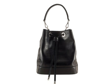 Handmade leather bucket bag SOPHIE small in black, smooth | Womens everyday bag, travel bag | Ethically made