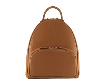 Handmade leather zip backpack in KATLYN cognac camel tan brown, pebble grain | Urban backpack, casual style | Ethically made
