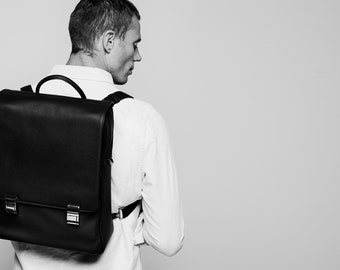 GION Tege 5.9 Unisex Small Leather Messenger Bag