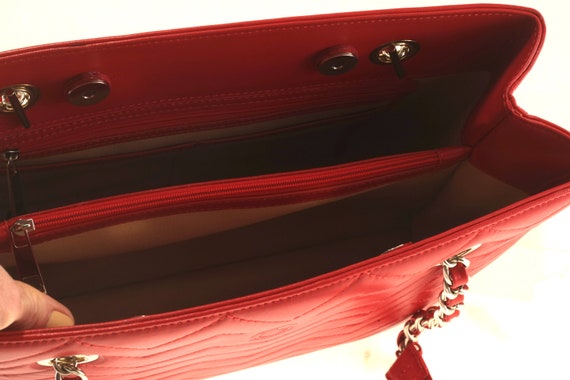 Guess new wave luxury satchel hot sale