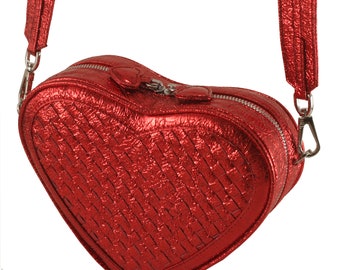 Handmade leather heart shaped trunk bag VALENTINA in red, hand-woven | Wedding bag, prom bag - Valentine's day gift for her | Ethically made