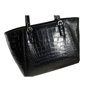 Handmade leather tote bag AMY in black, croc croco | Womens business bag, everyday oversized tote | Ethically made