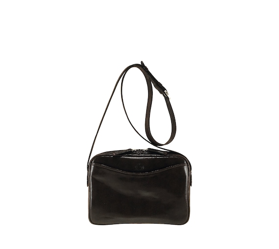 Bolso bandolera de piel MARA hecho a mano en color negro