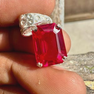 Natural Red Ruby Emerald Cut Pendant 925 Sterling Silver GIE Certified 20.33 Ct Loose Maha Rani Gemstone F03 AAA+ With Free Gift+