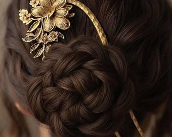Handcrafted Brass Flower Hair Stick: Nature Inspired Boho 7-Inch Hair Fork