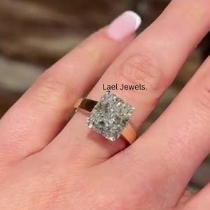 Anillo solitario de oro macizo con engaste tipo catedral, banda ancha, talla radiante, anillo de promesa, anillo de compromiso, regalo de aniversario para ella.