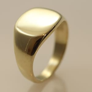 Square Signet Ring, 14K Solid Gold Signet Ring For Men & Women, Classic Class Ring, Can Be Personalized!