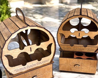 Scatola in legno a forma di botte per 4 bottigliette, regalo personalizzato per amanti del vino, mini bar in legno fatto a mano, regalo per lui e per lei, portabottiglie rustico