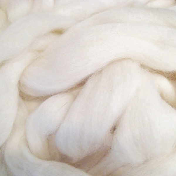 1 lb. Soft Wool Roving "The Lucky Pot Dye Lot" White Fiber for Spinning, felting, dyeing