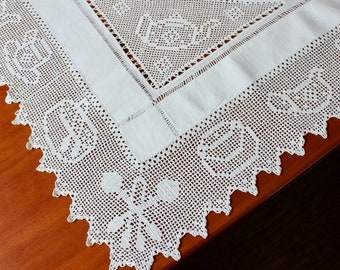 Nappe en lin vintage Pot à thé Pot à crème sucrier Blanc à la main Crochet coins Décoration en tissu carrée
