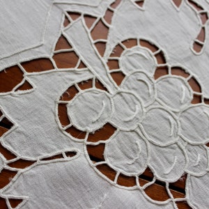 Vintage Linen Runner Cotton Dresser Scarf White Grape Leaf Cutwork Embroidery 61 Very Long image 8