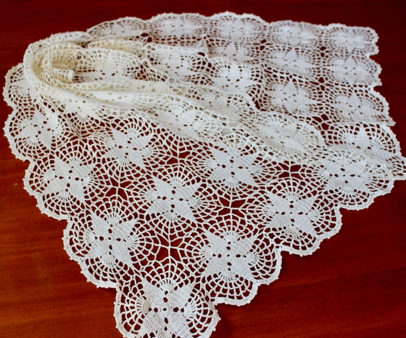 Vintage Lace Runner Crochet Hand Linen Cotton Off White Dresser Scarf Star Pattern 50 inches image 1