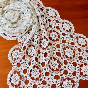 Vintage Lace Runner Crochet Hand Linen Cotton Off White Dresser Scarf Star Pattern 60 inches