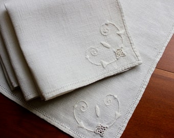 Vintage Linen Napkins Italian 4 Hand Embroidery Cutwork Unbleached Luncheon Cocktail Off White Ecru Natural Small