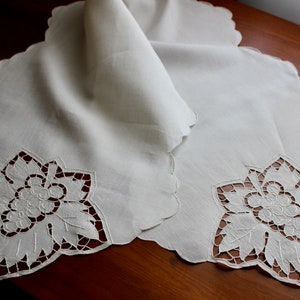 Vintage Linen Runner Cotton Dresser Scarf White Grape Leaf Cutwork Embroidery 61 Very Long image 4