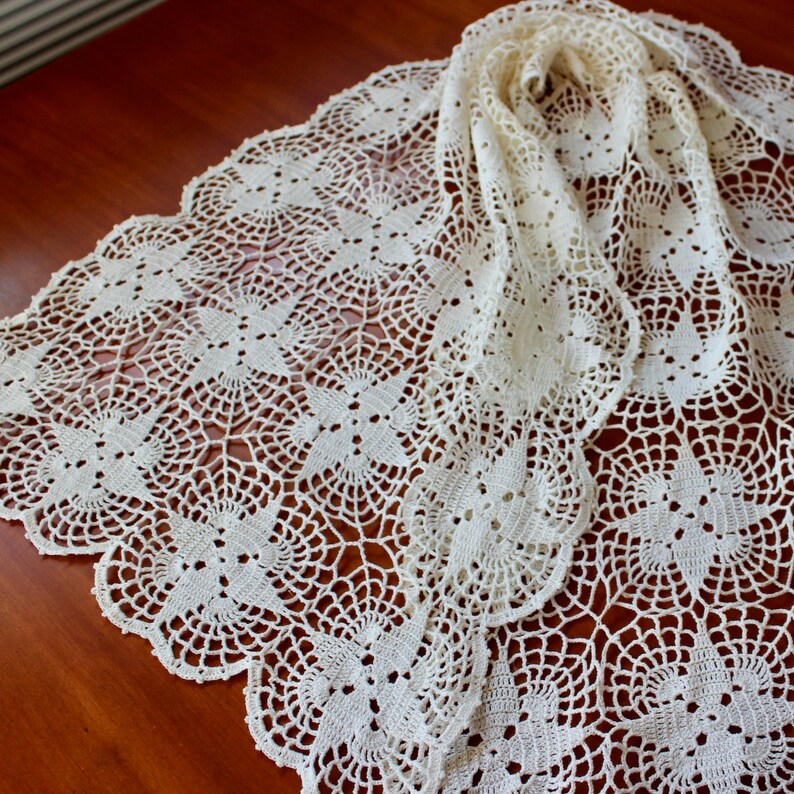 Vintage Lace Runner Crochet Hand Linen Cotton Off White Dresser Scarf Star Pattern 50 inches image 6