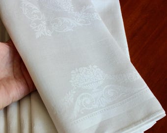 Vintage Damask Linen Napkins White 12 Dinner Classic Floral Urns 22 Inch