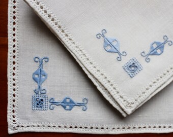 Vintage Linen Napkins 4 Hand Embroidery Blue Drawn Thread Work Dinner Italian Natural