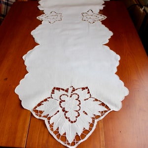 Vintage Linen Runner Cotton Dresser Scarf White Grape Leaf Cutwork Embroidery 61 Very Long image 5