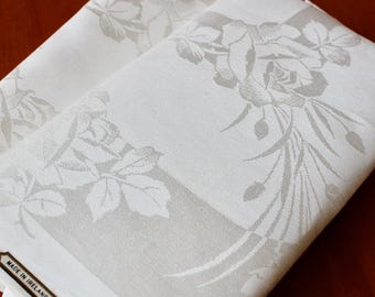 Serviettes de table en lin vintage Dîner irlandais damassé 2 inutilisées avec étiquettes Paire de serviettes en tissu blanc grande taille pour une occasion spéciale Roses