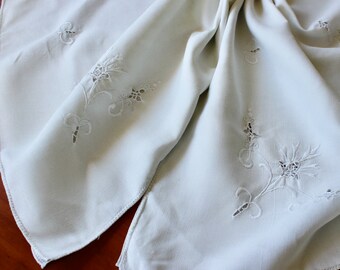 Vintage Linen Tablecloth Italian Embroidery Drawnwork Cutwork Table Cloth 50 Inch Square Off White Fancy