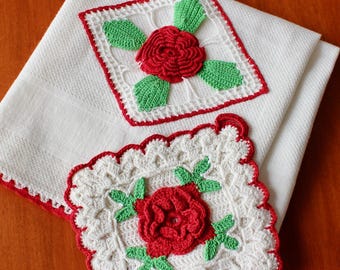 porte-serviette vintage au Crochet Kitschy manique du milieu du siècle des années 1950 en coton rouge vif vert blanc fleur