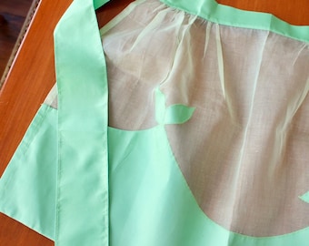 Tablier vintage en lin, organdi blanc, organza semi-transparent avec appliques vertes, printemps des années 1950