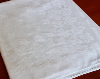 Nappe vintage en lin damassé blanc à motifs de feuilles d'érable et de lierre, 140 x 130 cm (55 x 51 pouces), élégante
