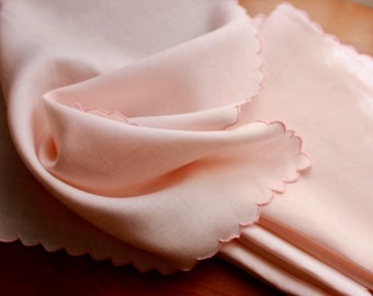 Vintage Napkins Pink Linen Four Luncheon Dinner Madeira Scalloped