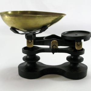 Very Heavy Victor England Cast Iron Balance, Kitchen Scales, Vintage Scales, Brass & Cast Iron Scales, Cast Iron Scales, Scales  (358)