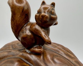 1960s Ceramic Walnut Nut Bowl, Handcrafted Squirrel Lid Dish, Retro Mid Century Candy Bowl