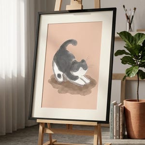 伸びをする猫の水彩画プリント、タキシードを着た子猫のミニマルなウォールアート（デジタルダウンロード）