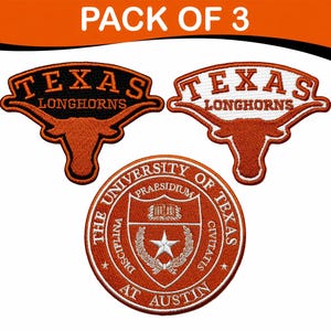 Op de afbeelding: Drie geborduurde patches met het logo van de University of Texas Longhorns. Twee patches hebben de woorden "TEXAS" en "LONGHORNS" met een longhorn-silhouet. De derde patch is cirkelvormig met het zegel van de universiteit en de woorden "THE UNIVERSITY OF TEXAS AT AUSTIN".